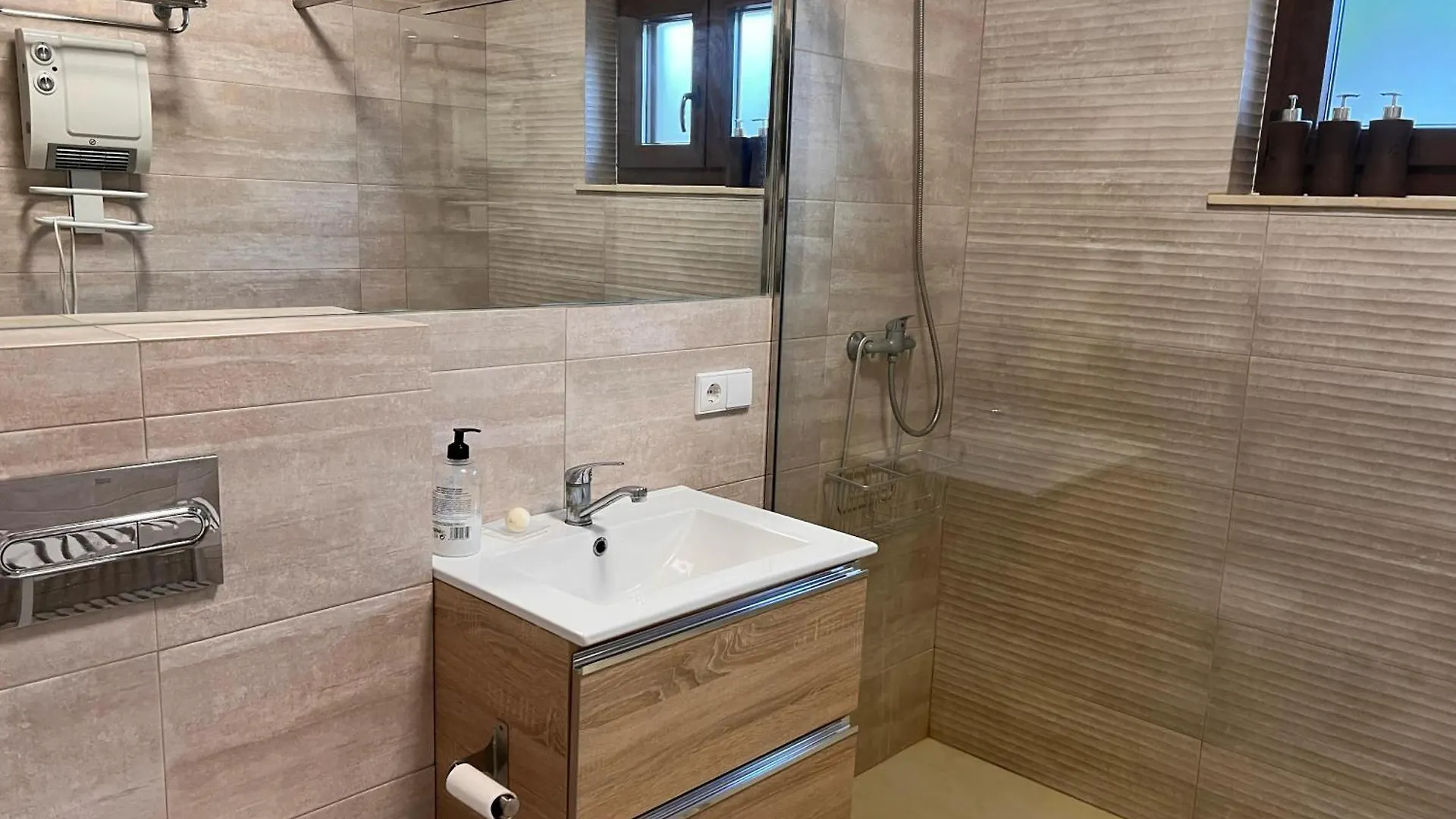 Precioso Chalet En El Palmar Nyaraló